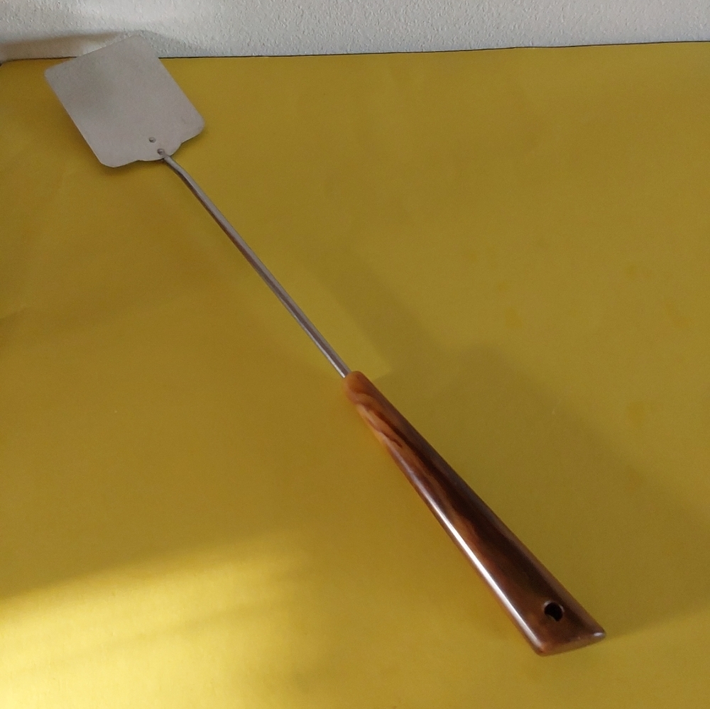 Vintage P&G BAKELITE Handle BBQ Spatula